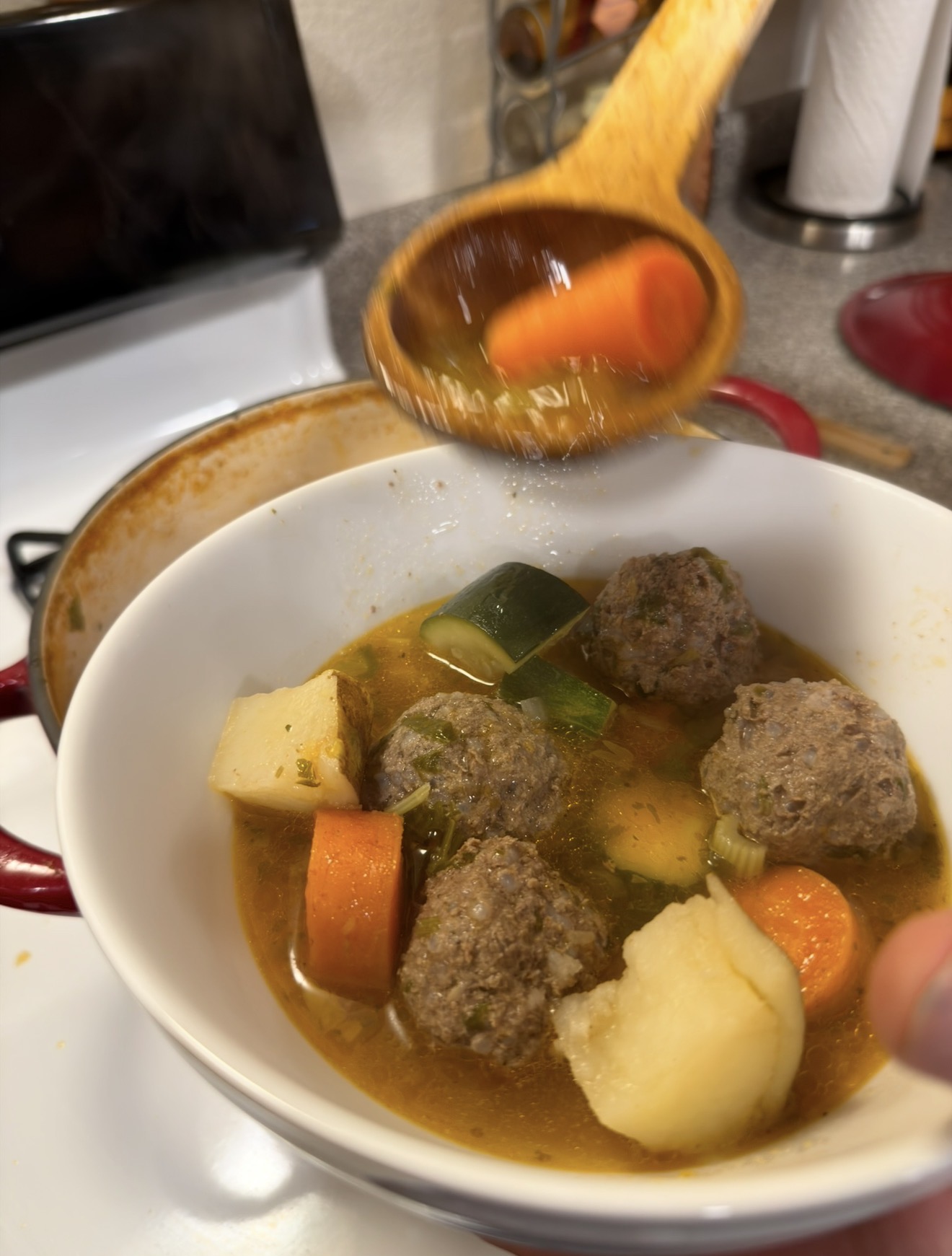 Albóndigas en Caldo
